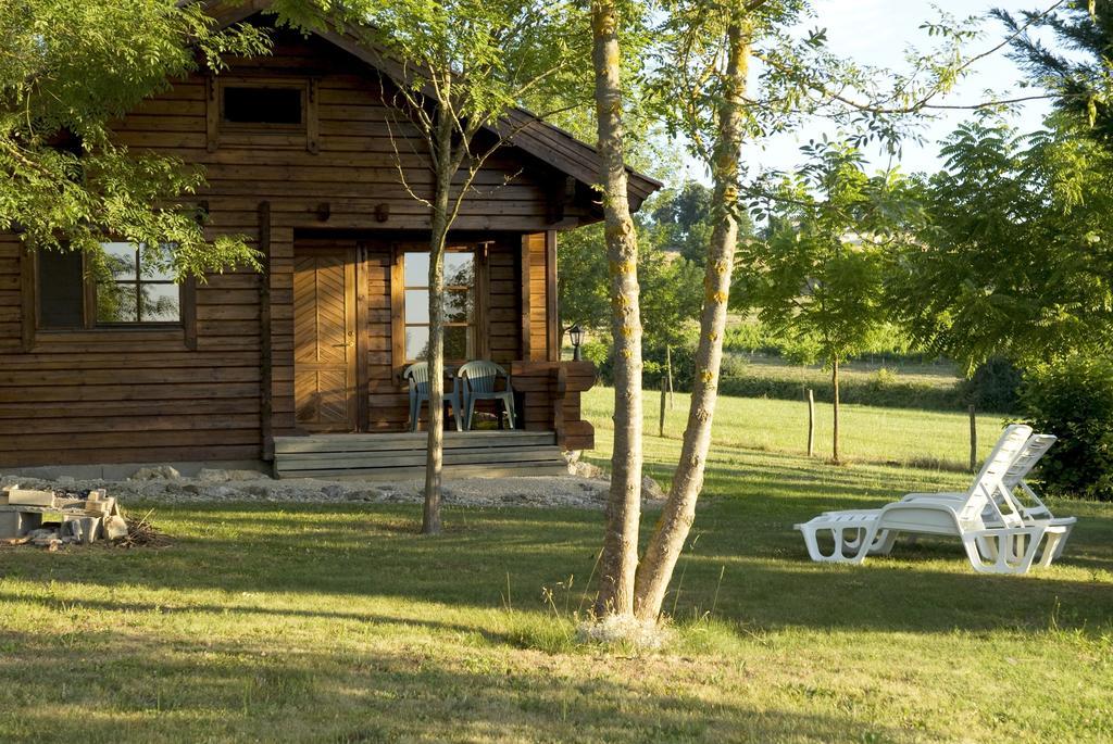 Les Chalets De Grazimis 康顿 客房 照片